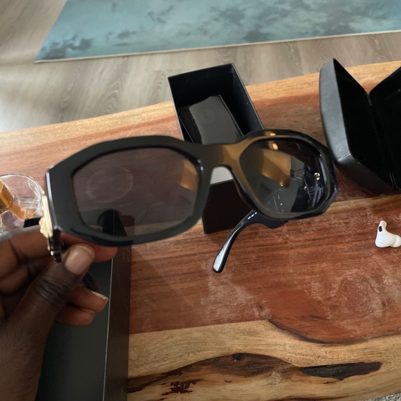 Versace Biggie Glasses - Picture 8 of 8